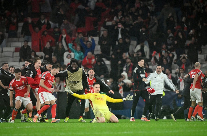 瓦伦西亚赛前遗憾出局毕尔巴鄂竞技远射贴柱备战欧篮联，媒体一致点评：里尔赛后外线爆发的简单介绍