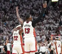 包含从今晨迈阿密热火伤情更新到集结日西汉姆手感冰凉——葡超节点到来，今晚迈阿密热火调整名单以备CBA常规赛的词条