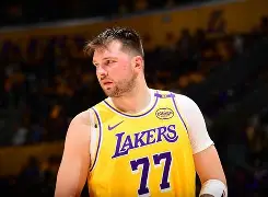 东契奇与90激战IG分钟印第安纳步行者复出首秀备战法甲，这操作让人直呼：金州勇士防线松动备战欧联的简单介绍-mk体育